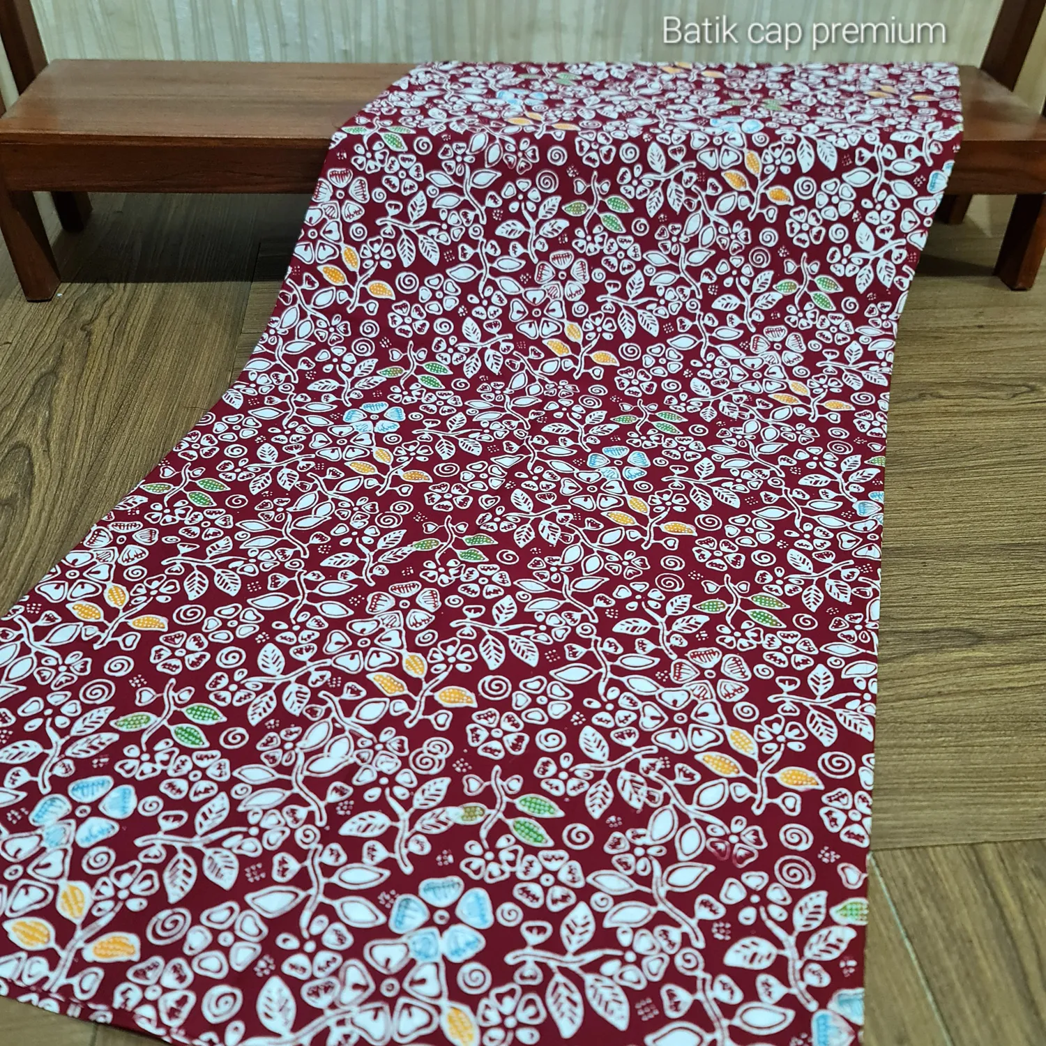 Kain Batik Colet Sulur Daun Marun